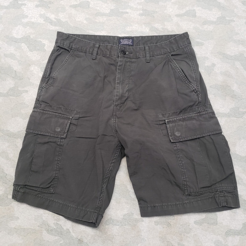 Levi's Shorts Mens 33 Gray Cargo Pockets Casual
